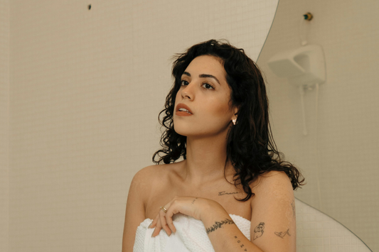What Your Skin Is Actually Telling You in Mid-Summer And How to Listen