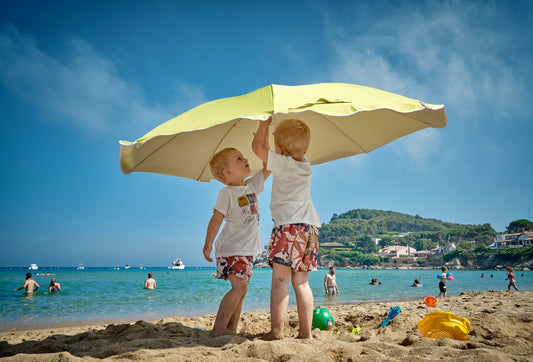 Embrace the Sun Safely_ Your Guide to Smart Sunscreen Use